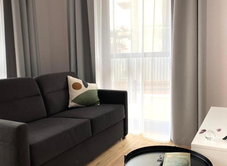 آپارتمان 1 خوابه همکف, Lipowy Dwór