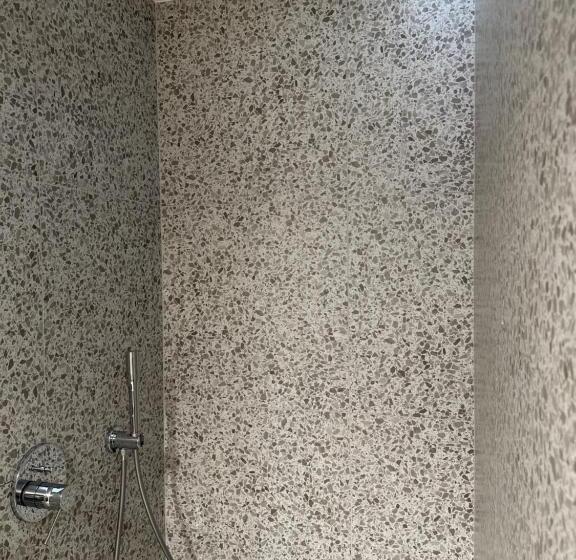 آپارتمان 1 خوابه با بالکن, Lipowy Dwór