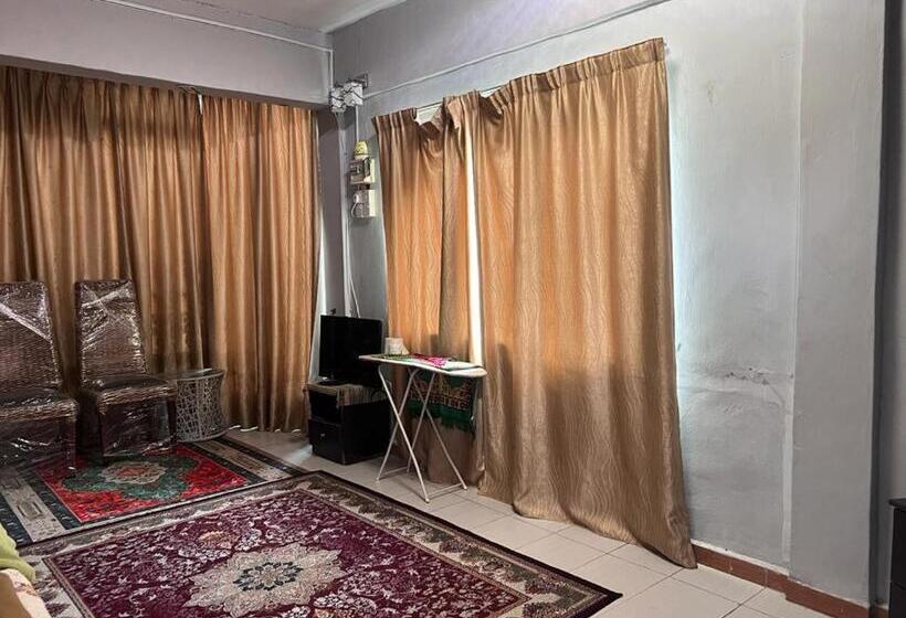 חדר דלוקס לשלושה, Napoh Motel By Oyo