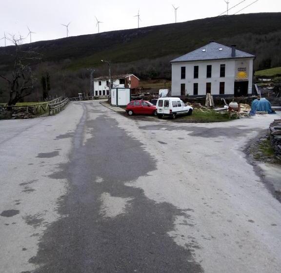 غرفة قياسية, Miguelin