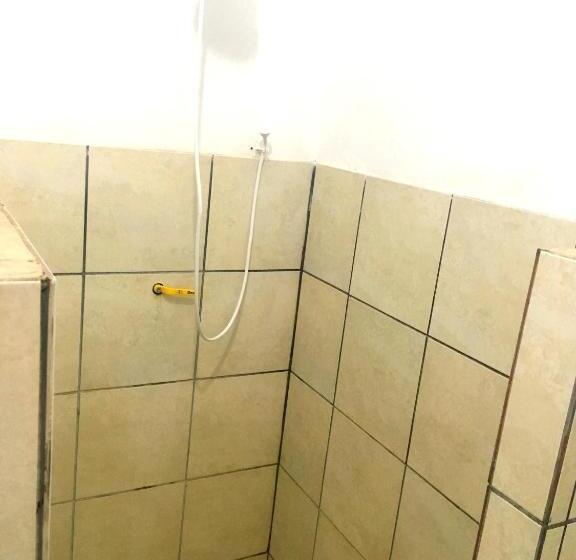 スタンダードトリプルルーム, Pousada Brilho Da Lua