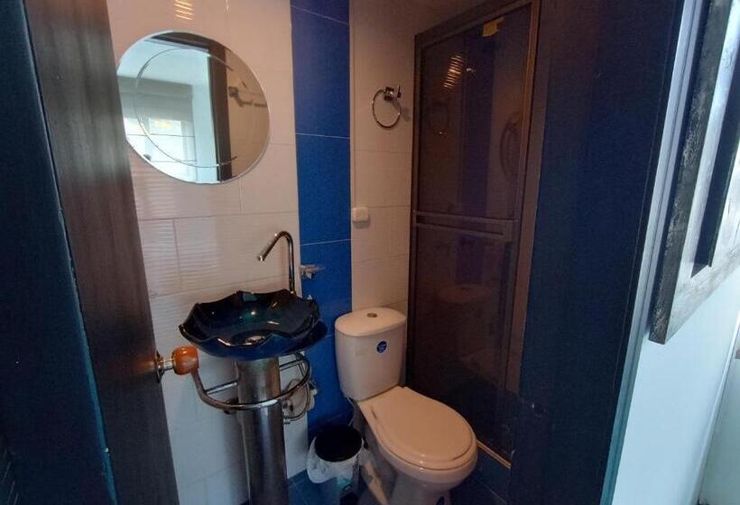 标准工作室, Casa Mia