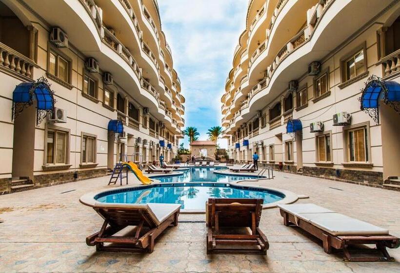 استودیوی استاندارد با چشم‌انداز دریا, Nour Plaza Hurghada Studio Sea View