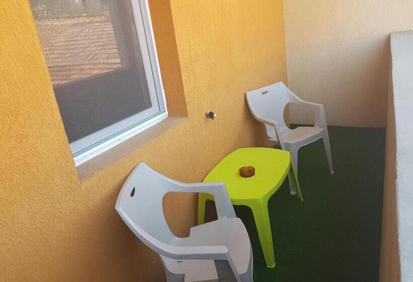 דירת שני חדרים, Apartments Alexandra