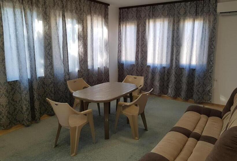 סטודיו סטנדרט עם מרפסת, Apartments Alexandra