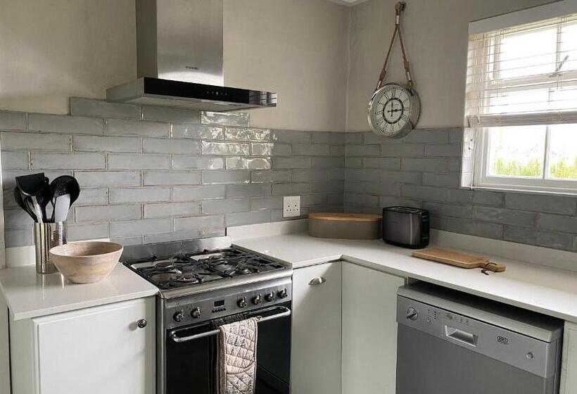 Дом 1 Спальня, Bella Jacana Guesthouse