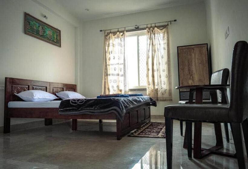 Standard-huone King-vuode, Rajguru Guest House