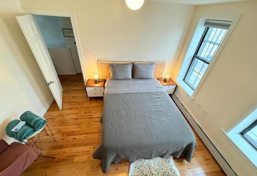 סוויטה דלוקס, The Waltham Private Room & Bathroom Jfk Lga 10min I 20min Manhattanpenn Station Bullet Train