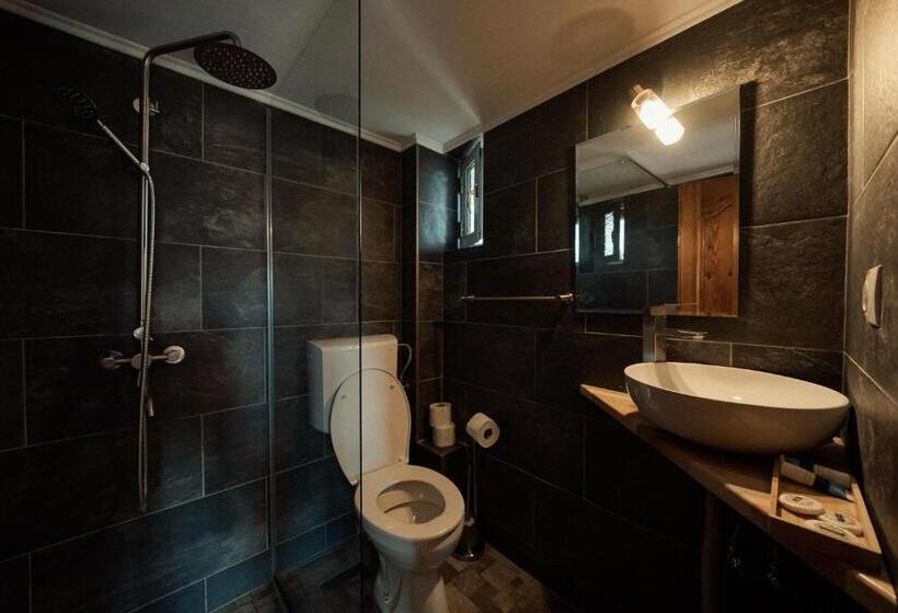 آپارتمان 1 خوابه با چشم‌انداز, Tihuța Retreat