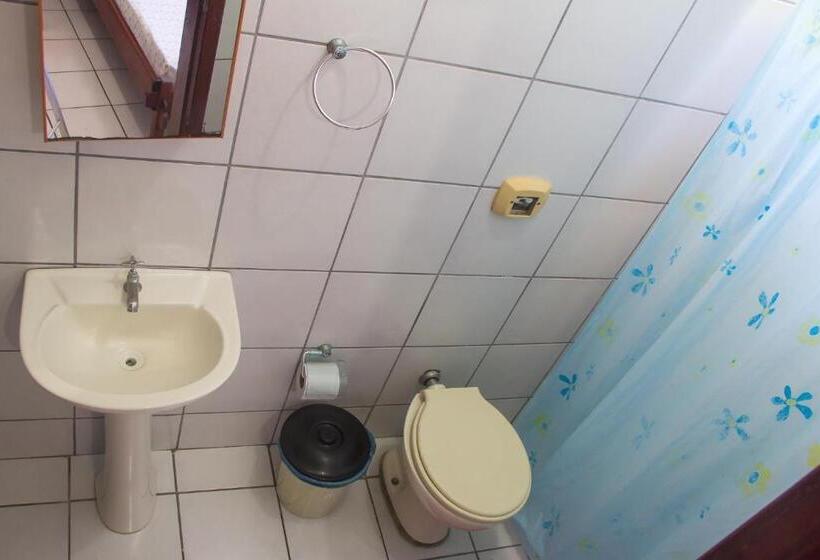 غرفة عائلية, Pousada Oliveira Guarda Do Embaú