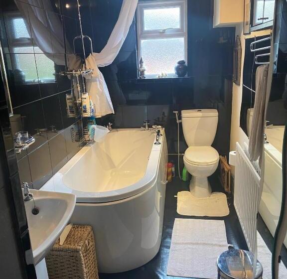 חדר דלוקס, Bellhay Orchard