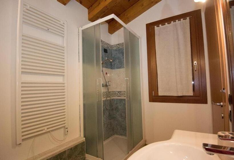 スタンダードルーム, Villarosa