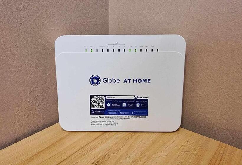 Appartement met 1 Slaapkamer en Balkon, Cozy And Spacious 1br Condo