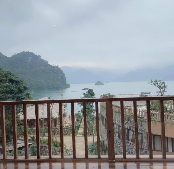 اتاق خانوادگی, Mơ Village đà Bắc, Hòa Bình