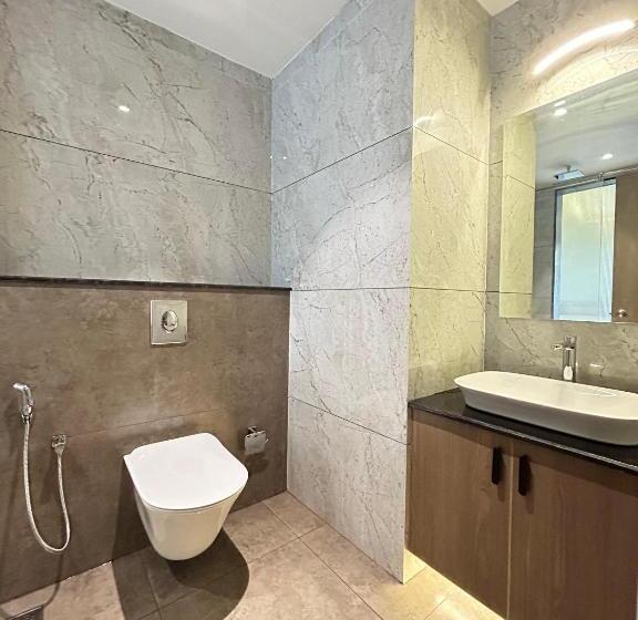 غرفة قياسية مزوَّدة بشُرفة, Vaga Nakshathra Suites