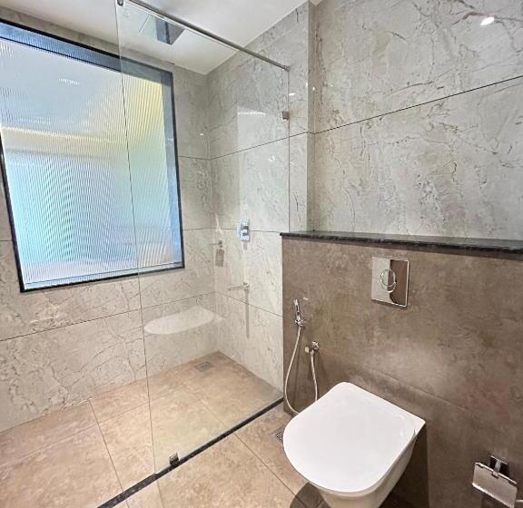 غرفة عائلية, Vaga Nakshathra Suites