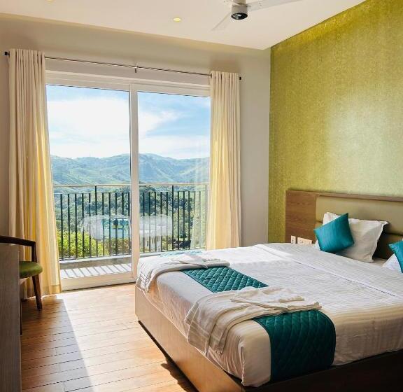 جناح مزوَّد بشرفة, Vaga Nakshathra Suites