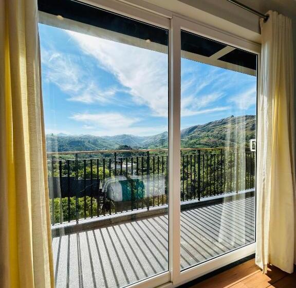 Люкс с Балконом, Vaga Nakshathra Suites