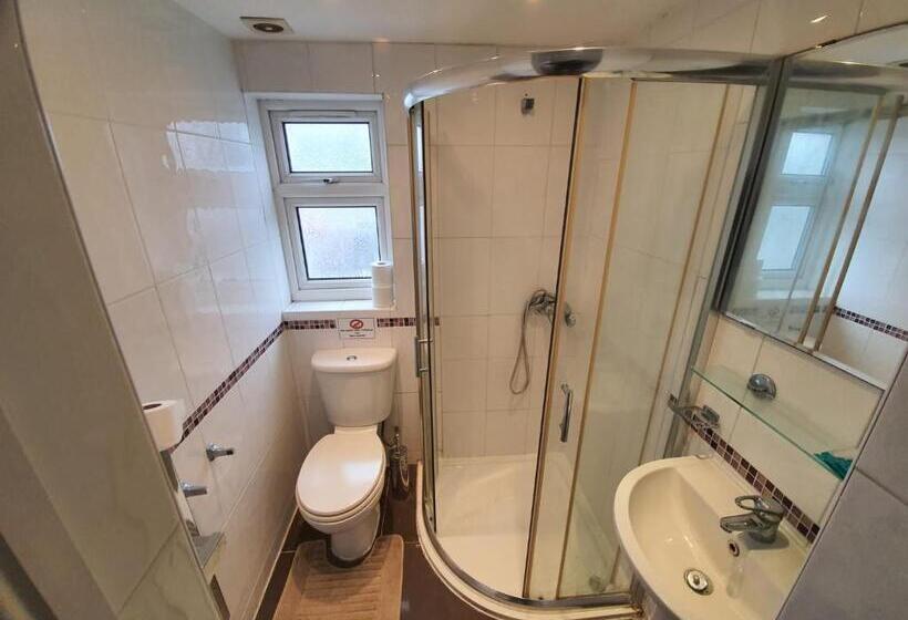 חדר סטנדרט, Eastwood Rooms