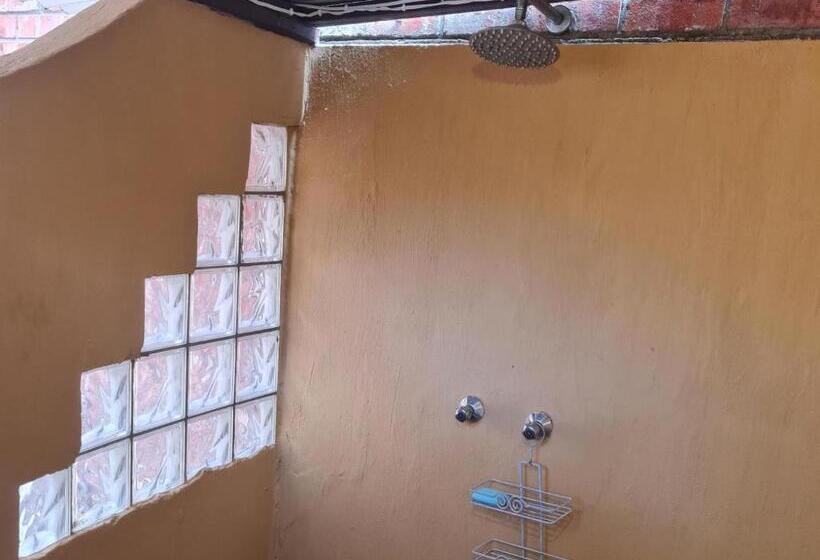 جناح, Gamtoos Castle