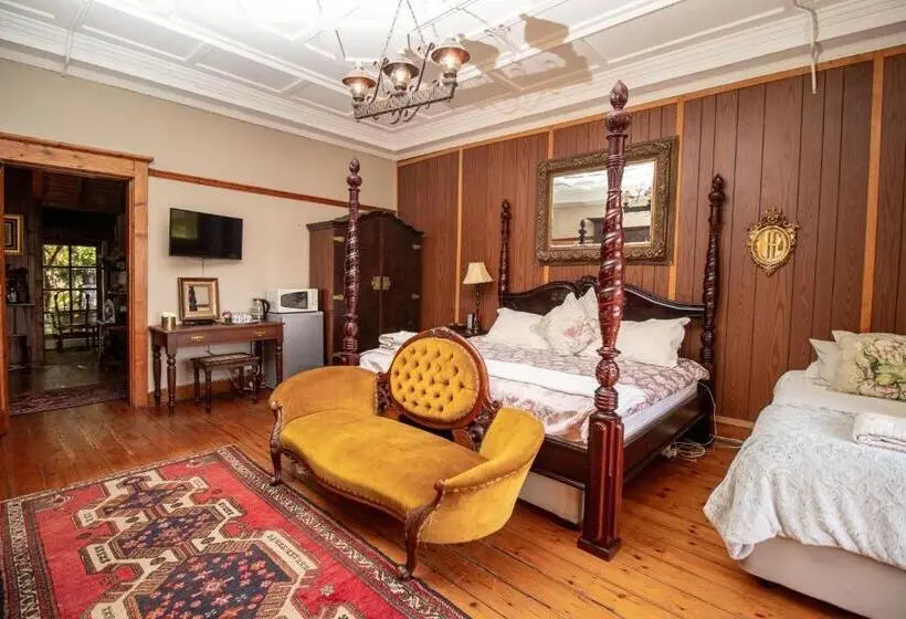 Perhehuone, Pandora S Guesthouse