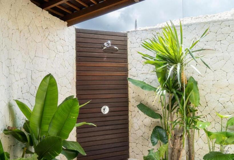 וילה עם חדר שינה אחד ובריכת שחיה, Sundance Residence Nusa Penida