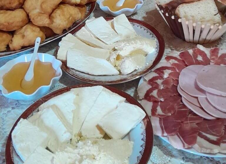 اتاق خانوادگی, Household Ušćumlić Oaza Mira