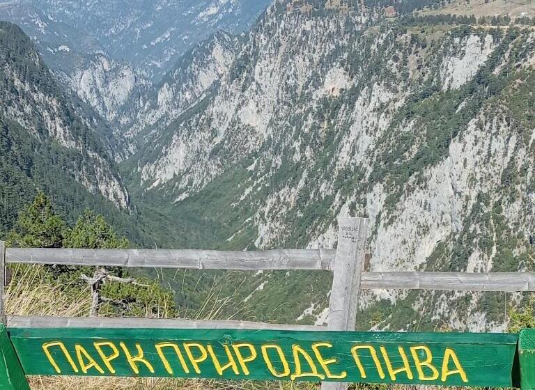 اتاق استاندارد چهار تخته, Household Ušćumlić Oaza Mira