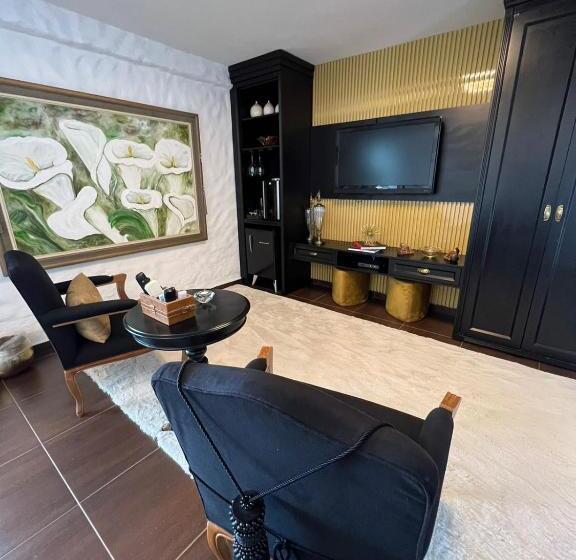 סוויטה דלוקס, Atmã Pousada