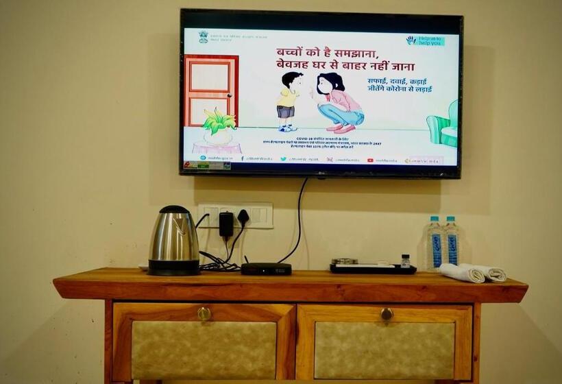 סוויטה משפחתית, Siddhoday Palace