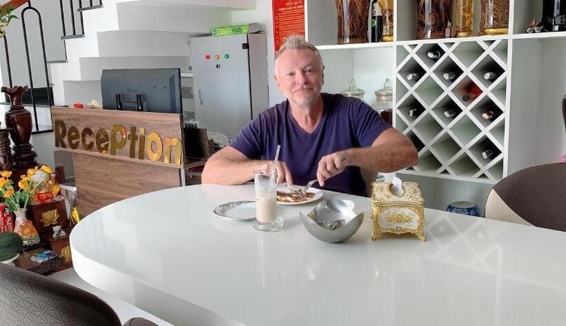 اتاق استاندارد با تخت بزرگ, The Dragon Villa Hoi An