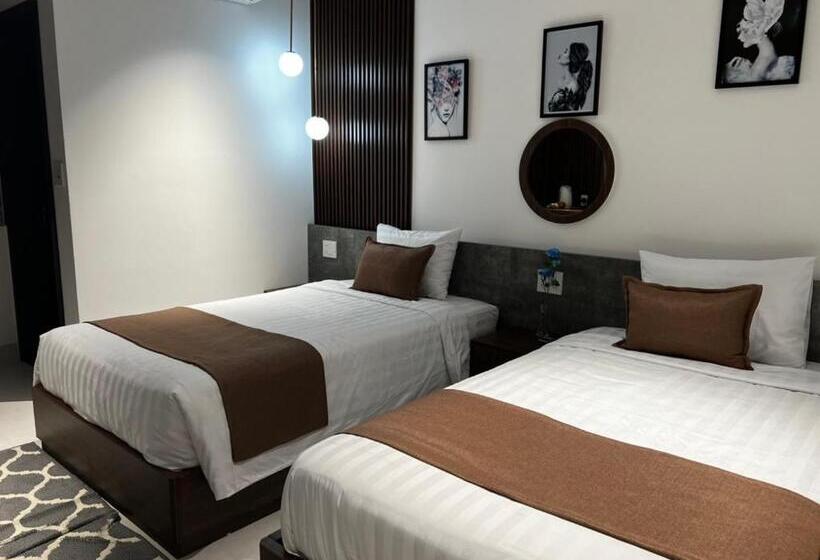 اتاق استاندارد با چشمانداز استخر, The Dragon Villa Hoi An