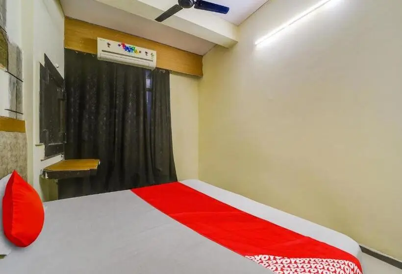 トリプルクラシックルーム, Oyo Hotel Shivalik Gold