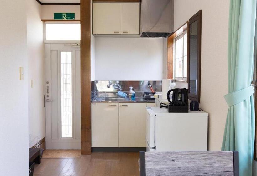 חדר אקונומי, 森の風