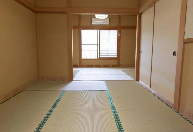 スタンダード４人部屋, 森の風