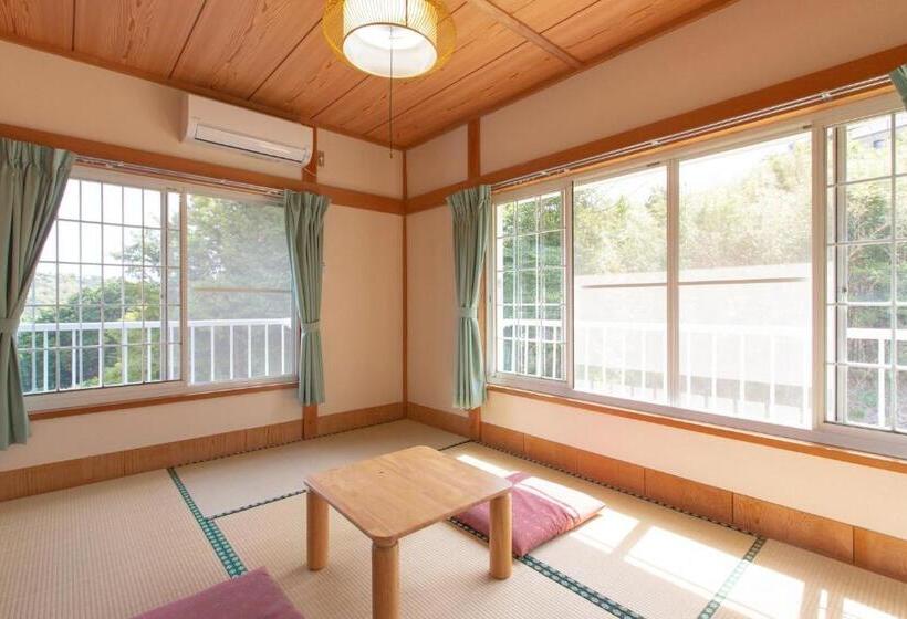 חדר אקונומי, 森の風