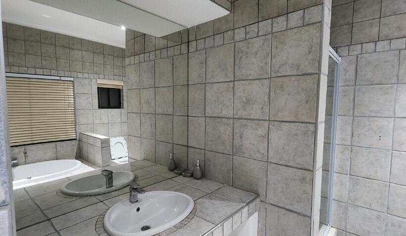 سوییت خانوادگی, Sweeter Rooms Dream