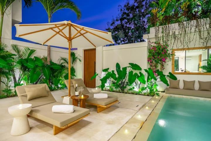 اتاق لوکس, Villa Tropix