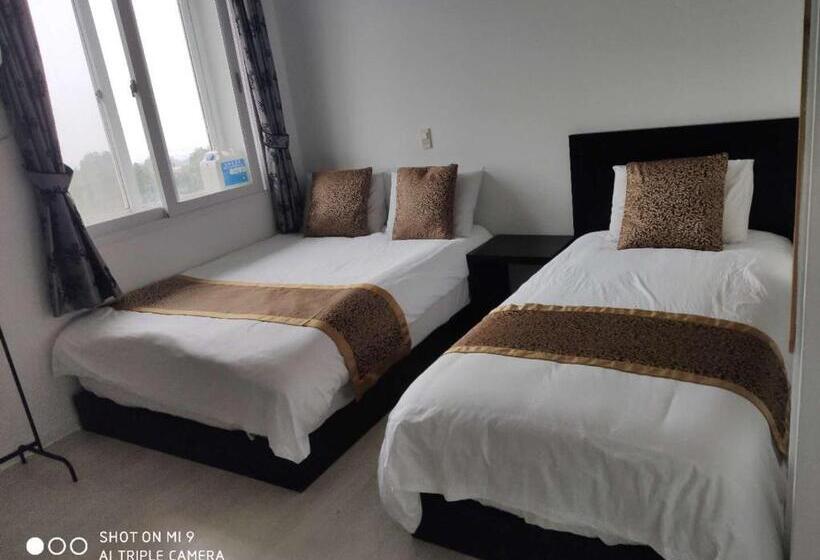 Quarto Triplo Estandar, Star House/星之家酒店