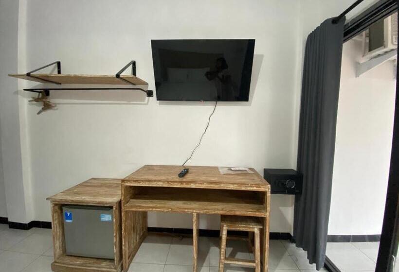 חדר סטנדרט נוף לבריכה, Summer Of Surf