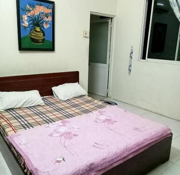 اتاق استاندارد, Minh Hoàng