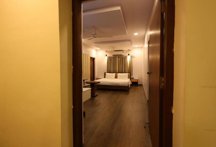 バルコニー付スイート, Classic Boutique Hotel & Luxury Service Apartments