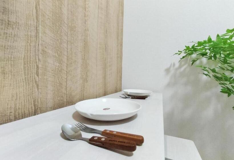 Апартаменты 1 Спальня, D22新宿最中心 两室 新大久保站5分 2 Rooms Shinjuku Center 5 Mins To Station, Max 4p 新宿 涉谷 表参道 池袋 上野 代代木 银座 原宿