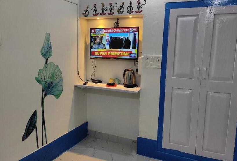 חדר לארבעה סטנדרטי עם נוף לגינה, Adh Amilya Gerdens