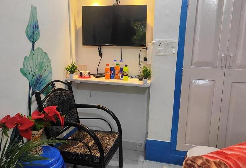 חדר לארבעה סטנדרטי עם נוף לגינה, Adh Amilya Gerdens