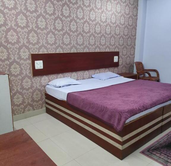 Номер Deluxe, Kanha International, Anuppur