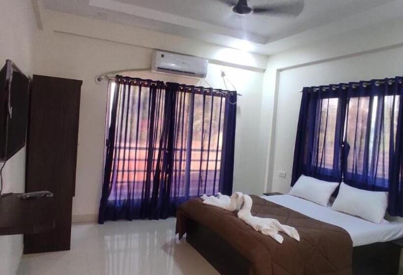 סוויטה, Shivam Palace Nagaon