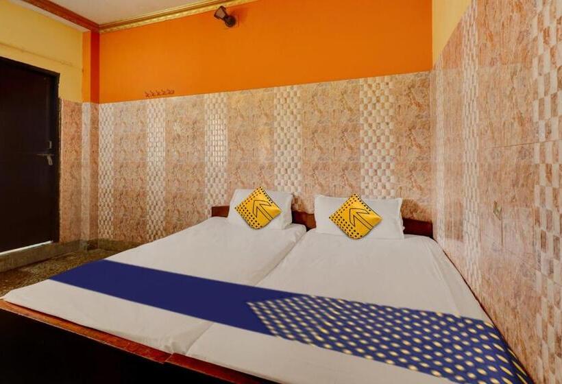 三人经典房间, Spot On Shri Venkateshwara Lodging