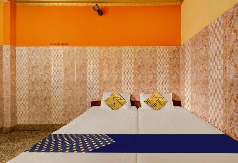 Habitación Triple Clásica, Spot On Shri Venkateshwara Lodging