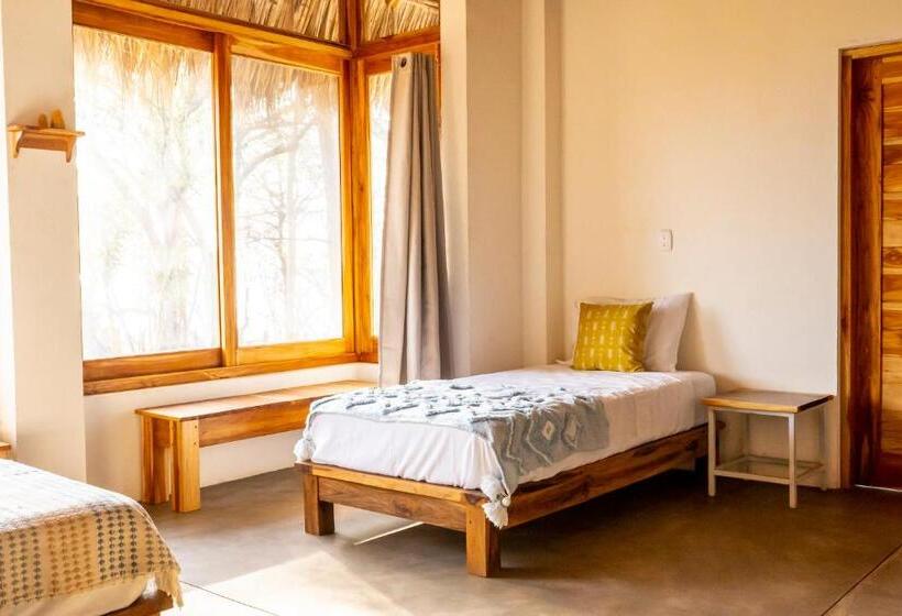 اتاق استاندارد با چشمانداز, Still Salty Escape